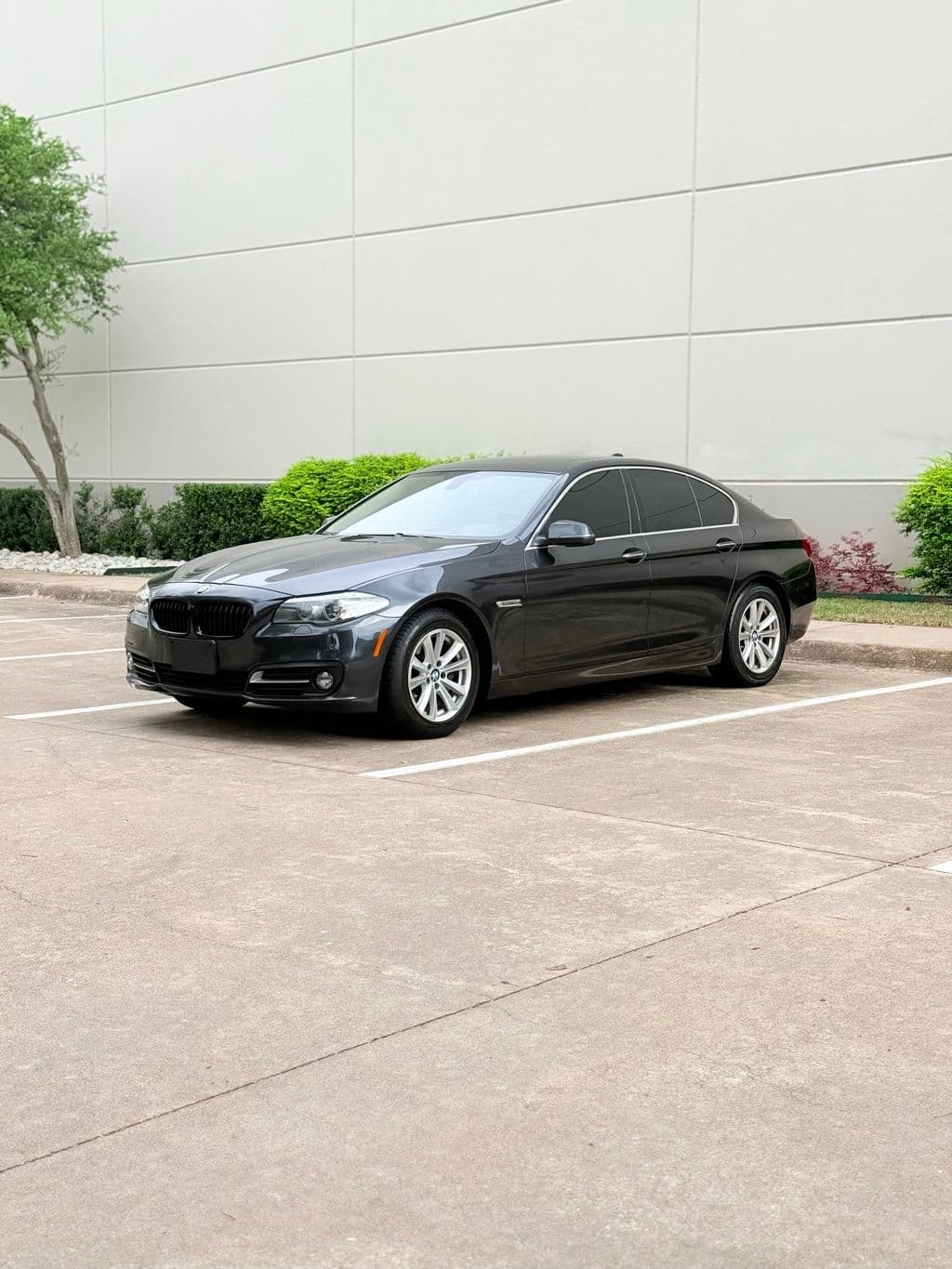 bmw 5 series 2016 WBA5A5C59GD527462 image bmw 5 series 2016 WBA5A5C59GD527462 image